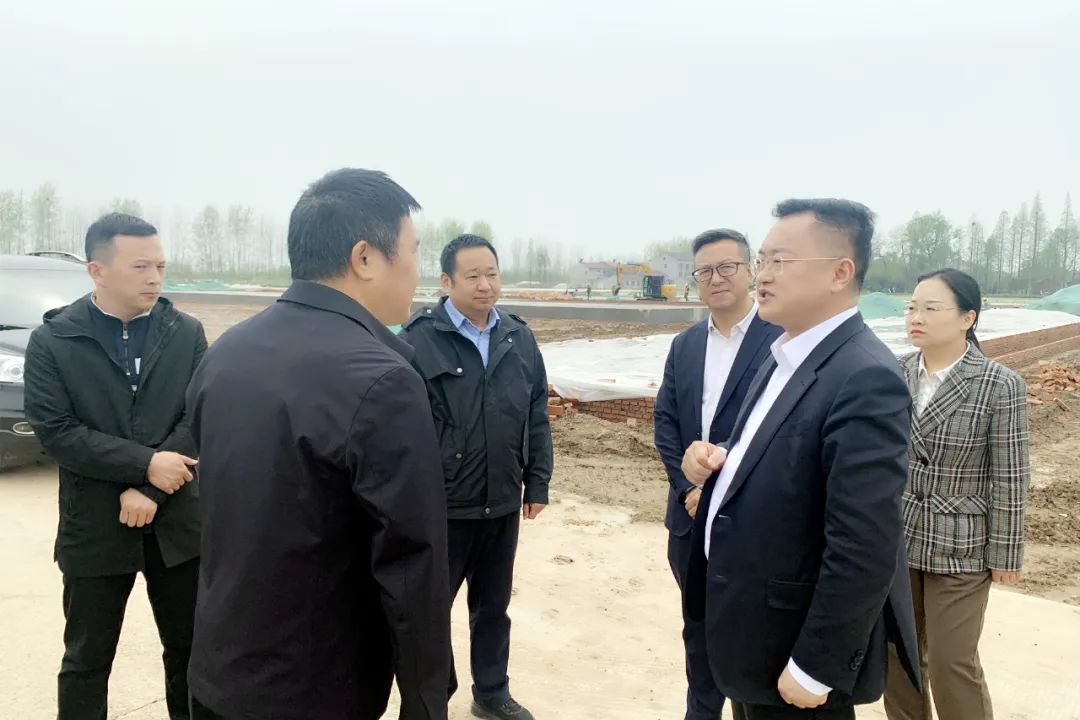 4.2王延波赴荆州李埠长江公铁大桥项目调研.jpg 4.2王延波赴荆州李埠长江公铁大桥项目调研.jpg