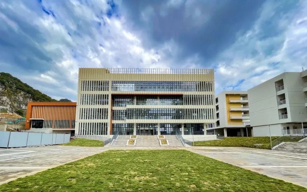 5.10 中建三局三公司荣膺“广州市建筑业优秀企业”！3.1.jpg