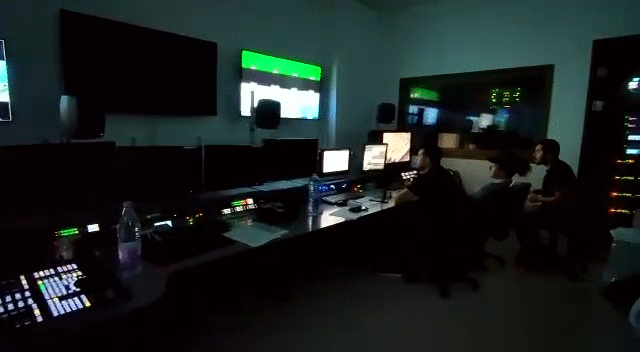 7.12 震撼！“中建三局造”建证阿尔及利亚60周年阅兵庆典6.gif