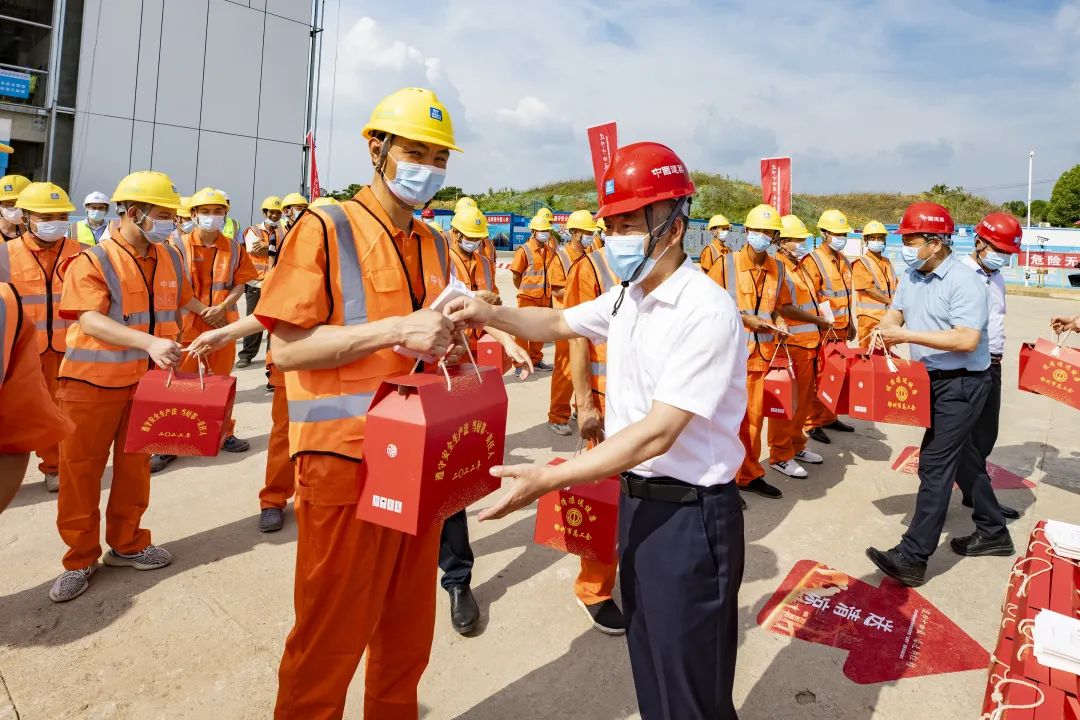 8.12 热҈热҈热҈热，高温超长待机，清凉沁润人心5.jpg