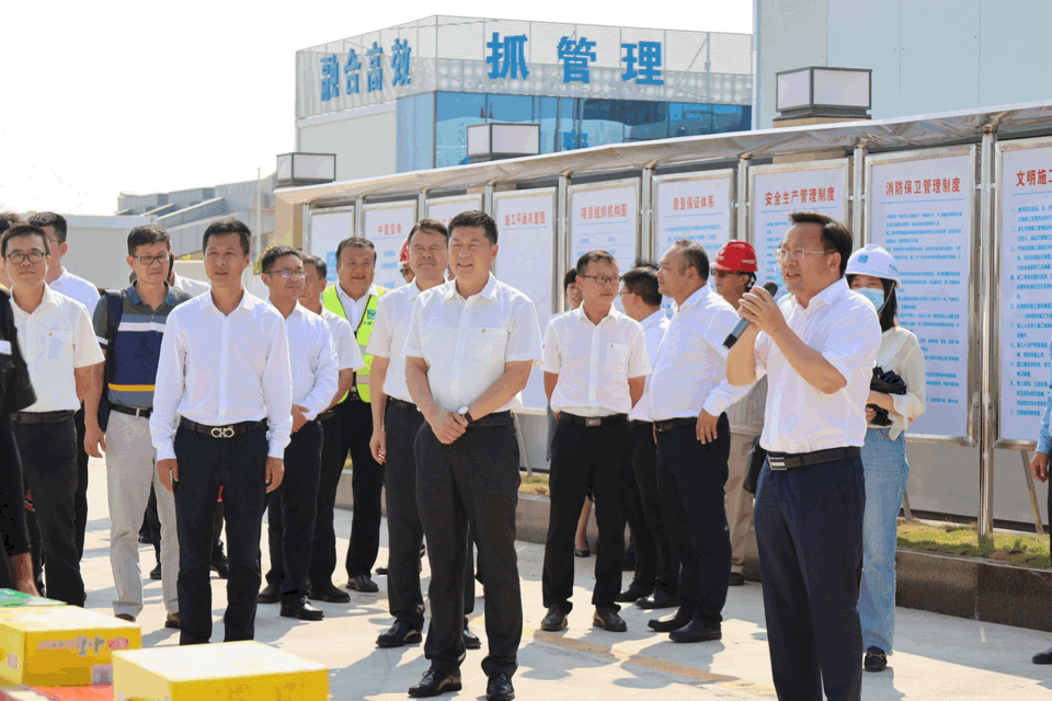 8.12 热҈热҈热҈热，高温超长待机，清凉沁润人心6.gif