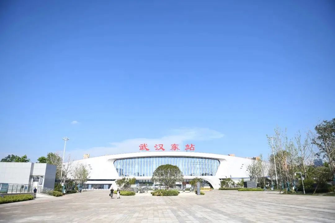 8.12 三局“筑”力！武汉东站今日开通运营！2.jpg