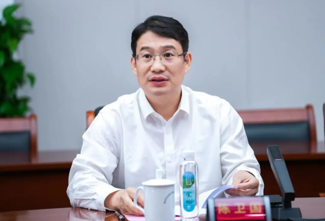 9.8 陈卫国与杭州市委常委、余杭区委书记刘颖座谈交流3.png