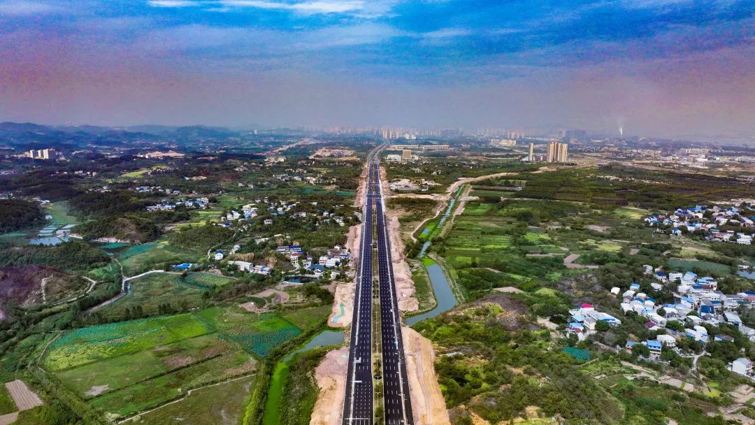 9.13 提前2个月！鄂州市吴楚大道项目（燕花路—燕沙路段）贯通3.jpg