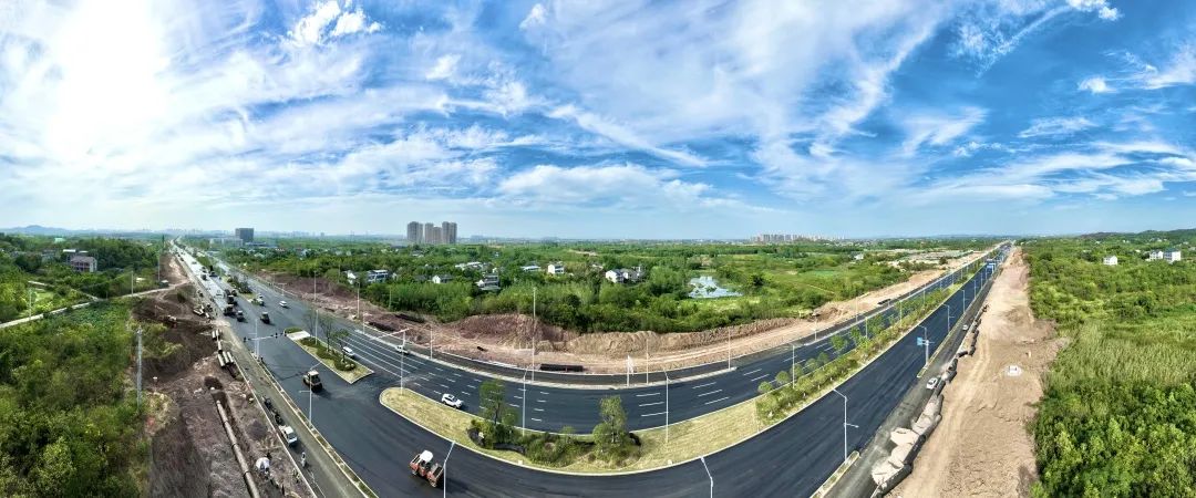 9.13 提前2个月！鄂州市吴楚大道项目（燕花路—燕沙路段）贯通5.jpg