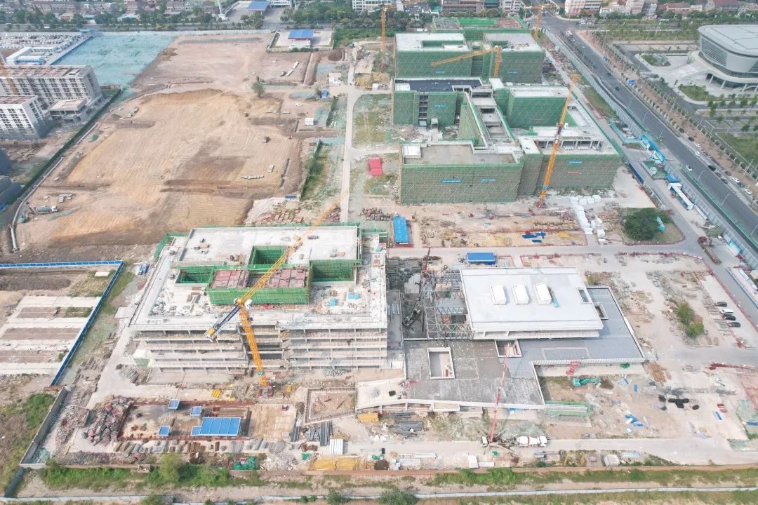 9.16 “节”报频传，公司多项工程抢抓黄金期，完成重要节点！5.jpg