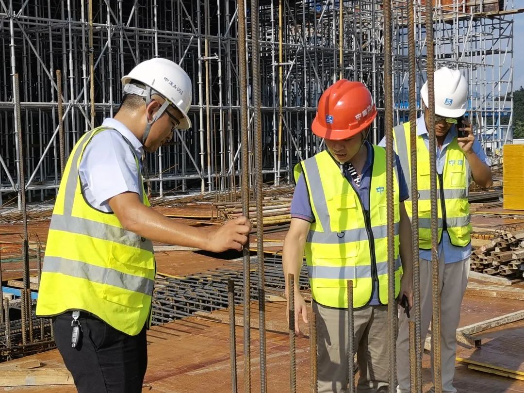 10.4 奋蹄疾驰，争先实干！厦门分公司吹响决战四季度冲锋号！6.jpg