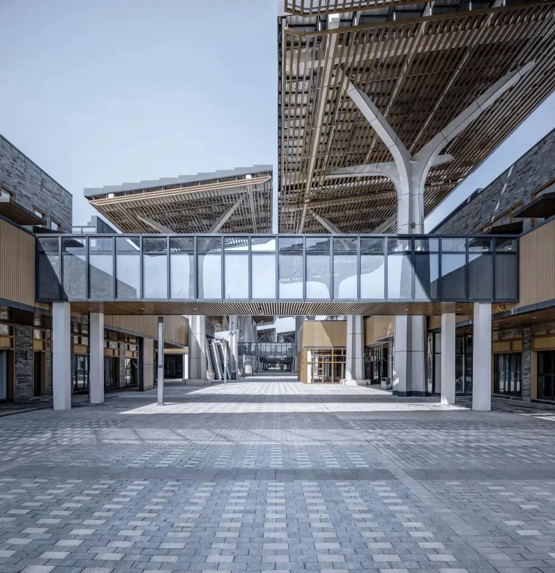 2.20 宜都市民活动中心（会展中心）斩获柏林设计奖！5.jpg