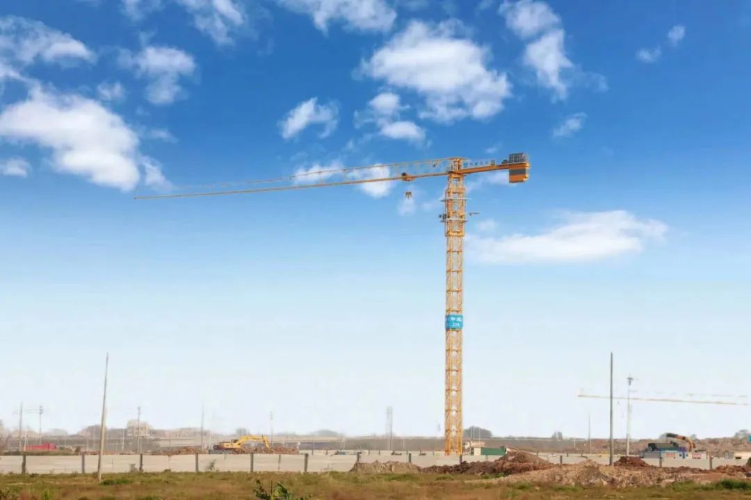 2.28 广州白云机场T3航站楼项目建设按下“加速键”冲刺施工快速推进阶段3.jpg 2.28 广州白云机场T3航站楼项目建设按下“加速键”冲刺施工快速推进阶段3.jpg