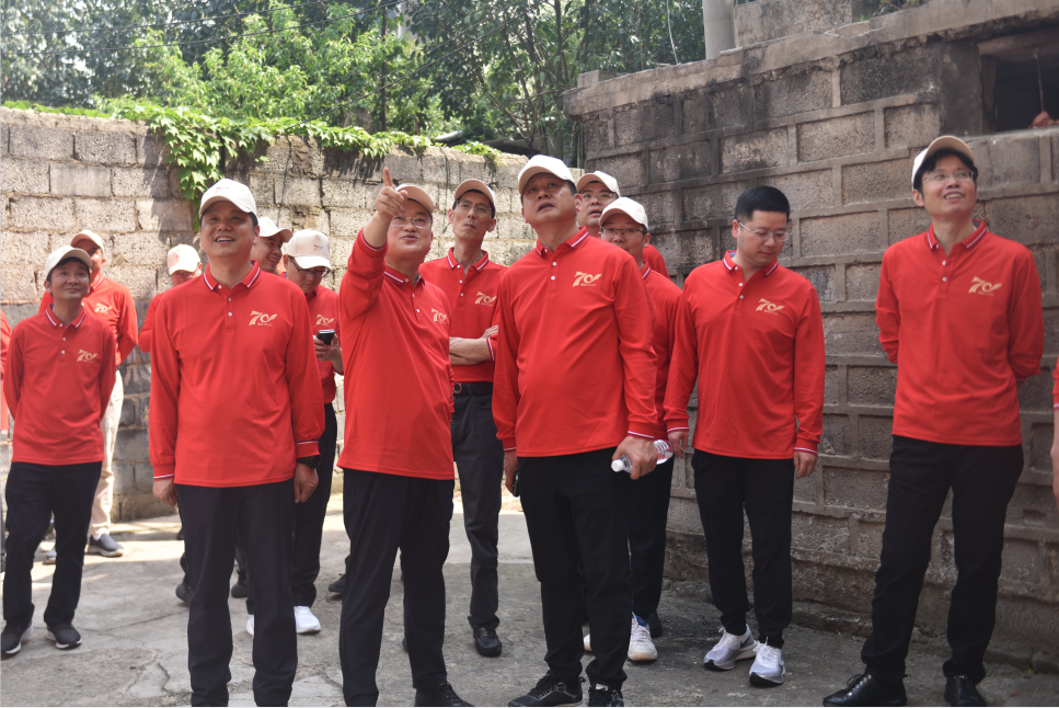 4.18 循着前辈的足迹，我们在水城一路寻根溯源忆初心！3.png