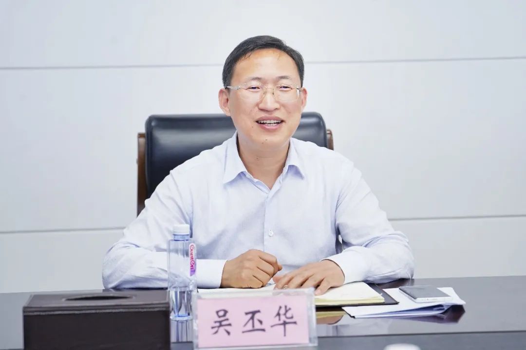 4.20 王延波拜会随州市委常委、市政府党组副书记、副市长吴丕华2.jpg