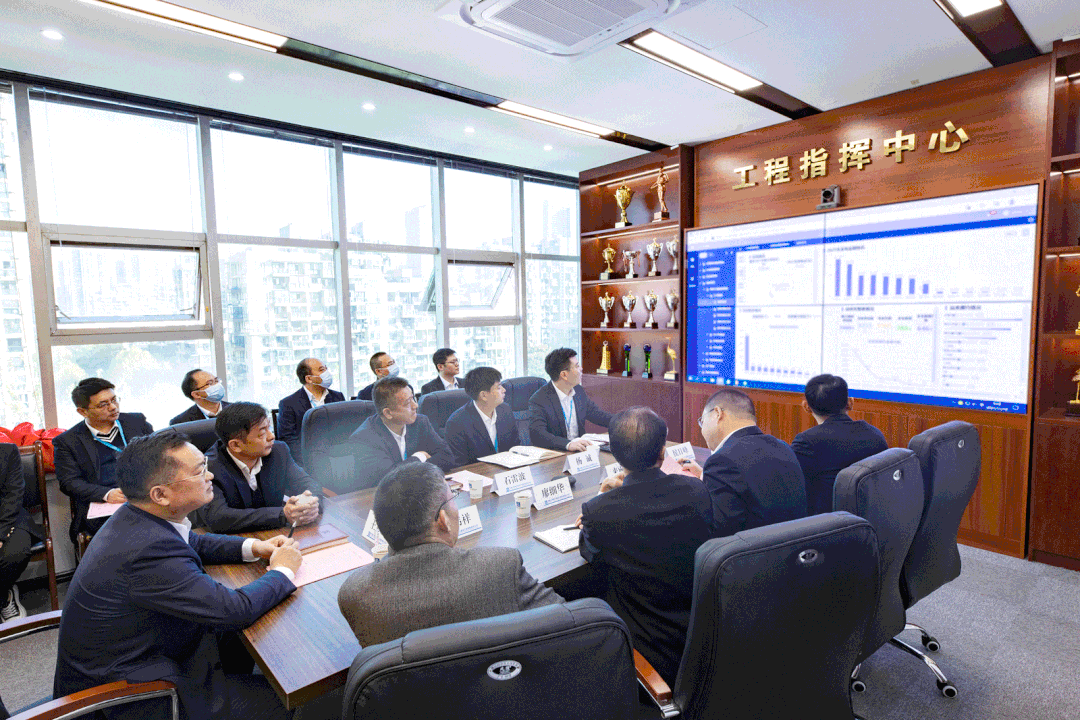 11.16中建三局三公司工程指挥中心正式揭牌2.gif 11.16中建三局三公司工程指挥中心正式揭牌2.gif