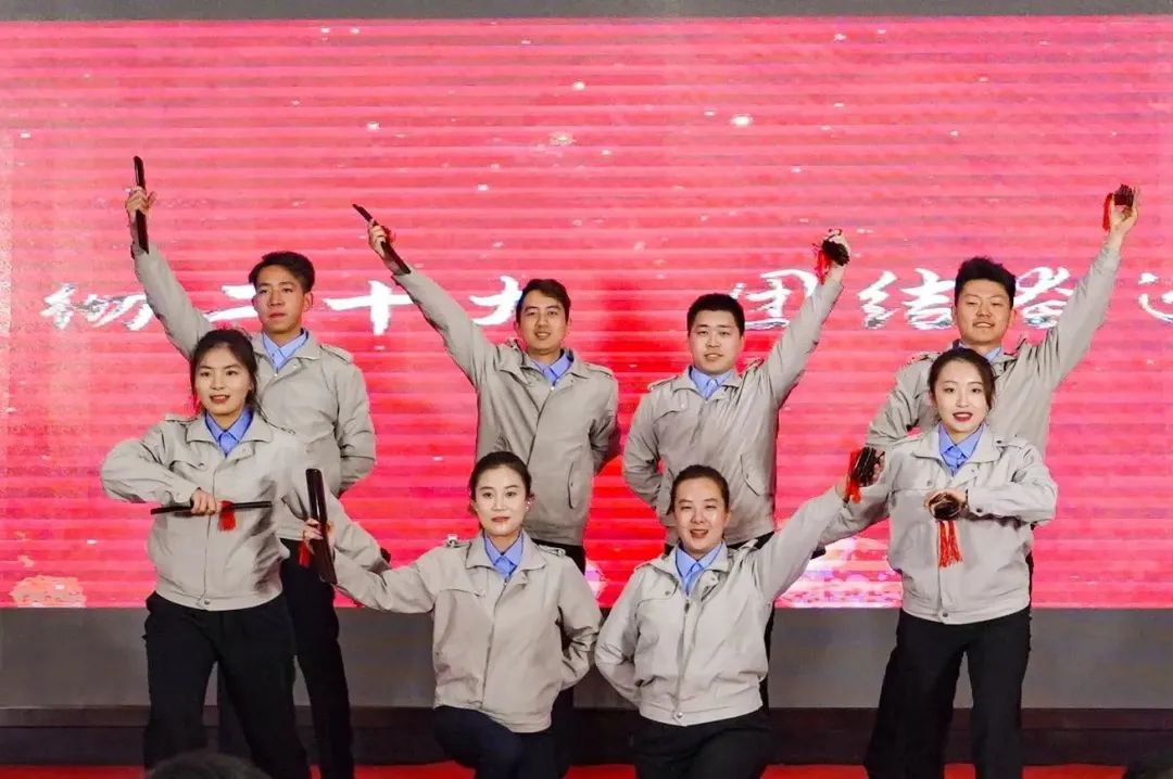 3.31 湖北省建筑工程质量评价成果发布会在宜举行7.jpg